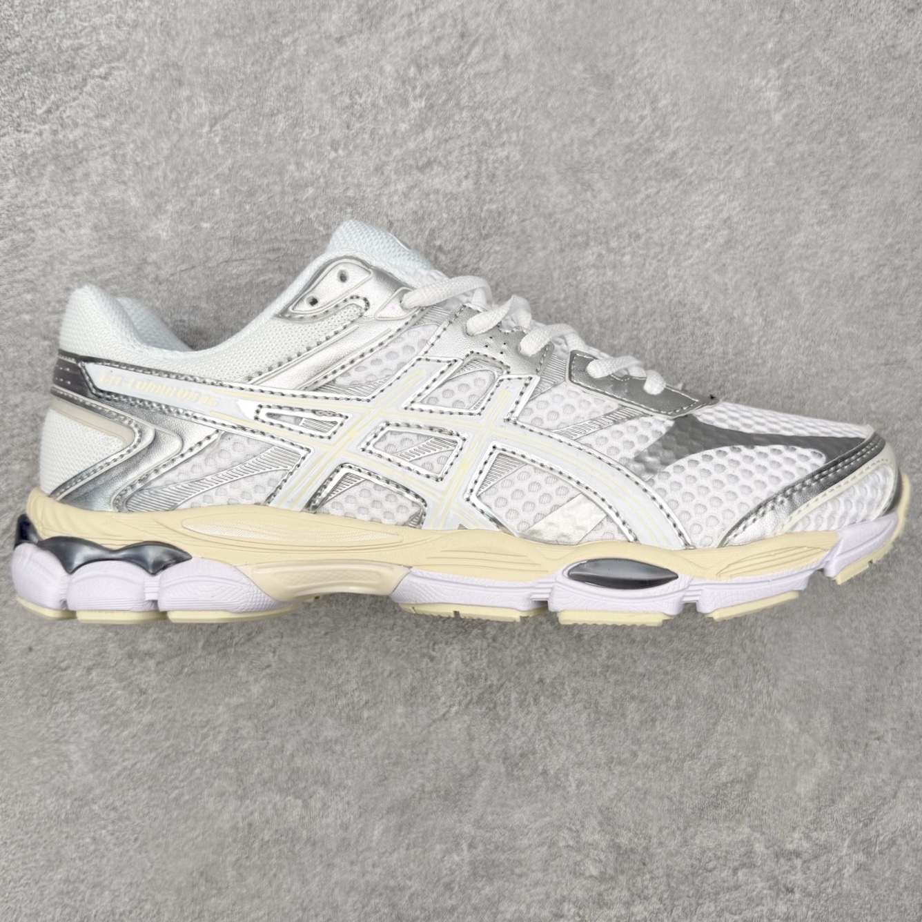 ASICS Gel-Cumulus 16 TG 联名款舒适 低帮跑步鞋 男女同款 男女同款 ASICS（