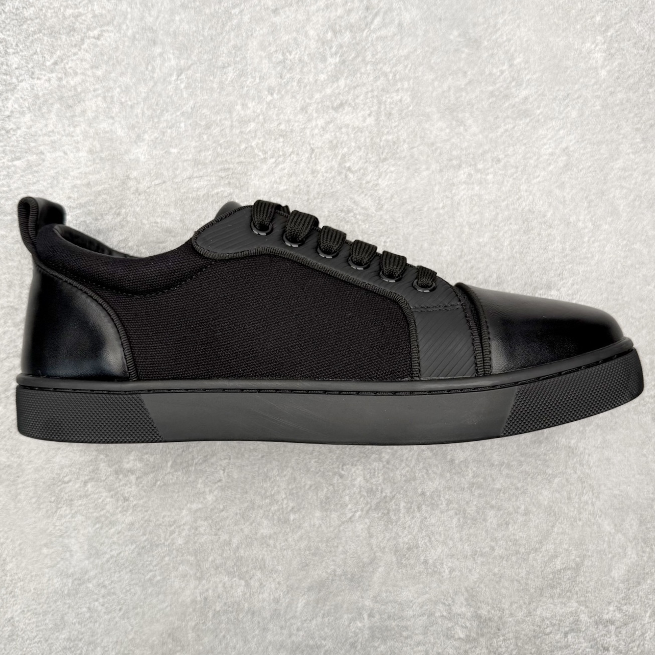＃莞产 Christian Louboutin CL（路铂廷） 红底鞋 男鞋低帮红底鞋水钻系带运动休闲板