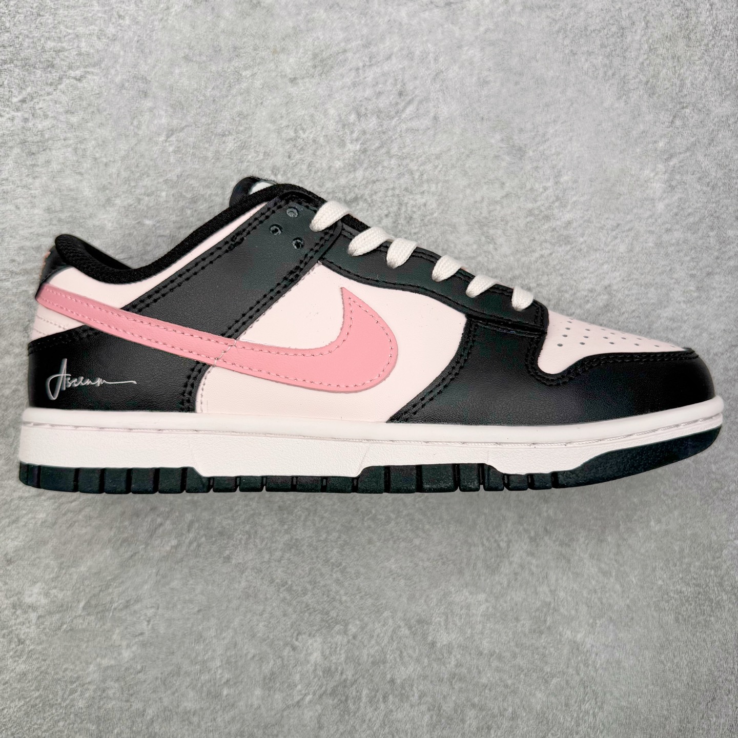 ＃YC纯原福利‼️NK Dunk Low 定制系列天花板 无原鞋不开发 全系列得物原鞋一比一校对开发 配