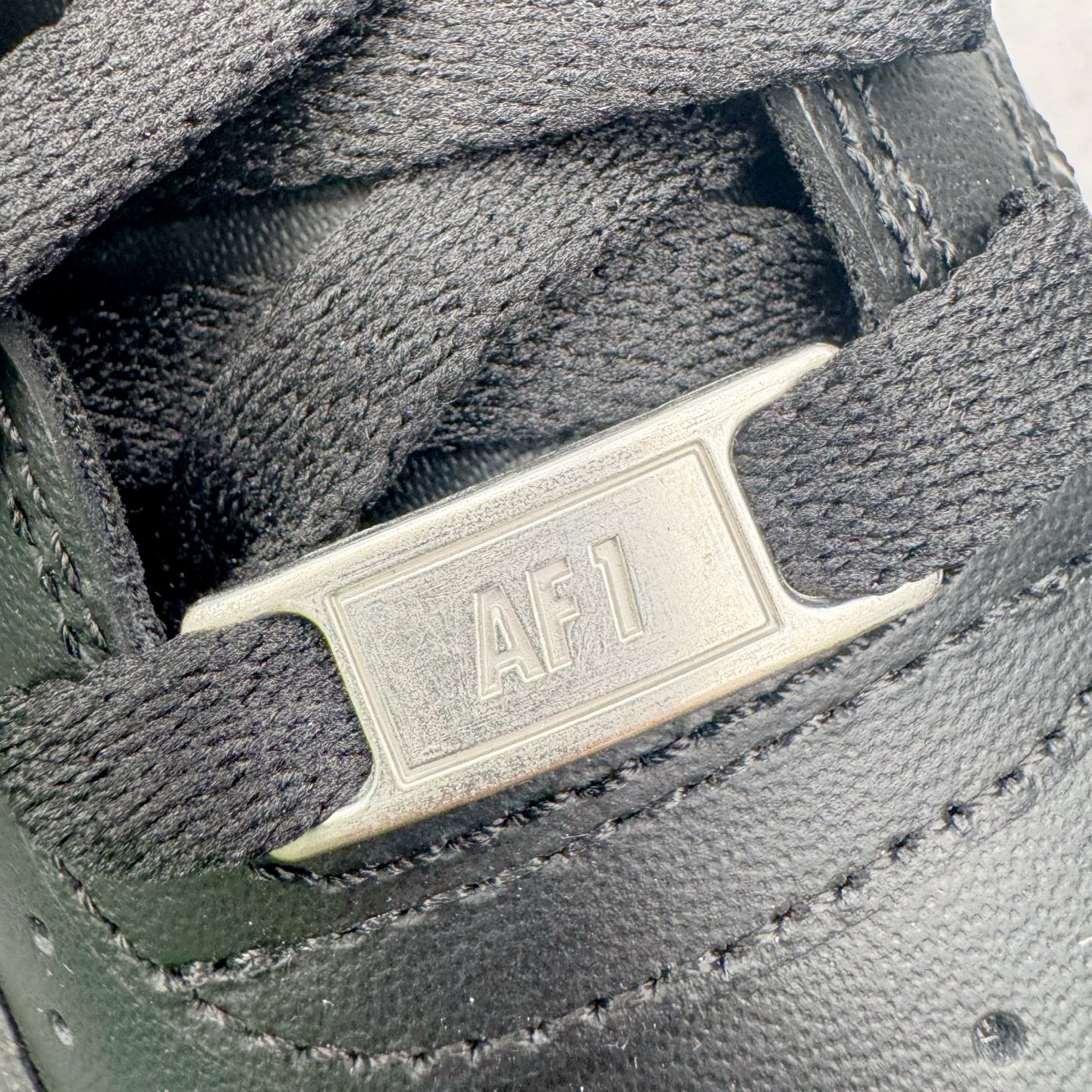 ＃VF专柜版 NK Air Force 1 Low '07 空军一号低帮经典板鞋 全黑 CW2288-0