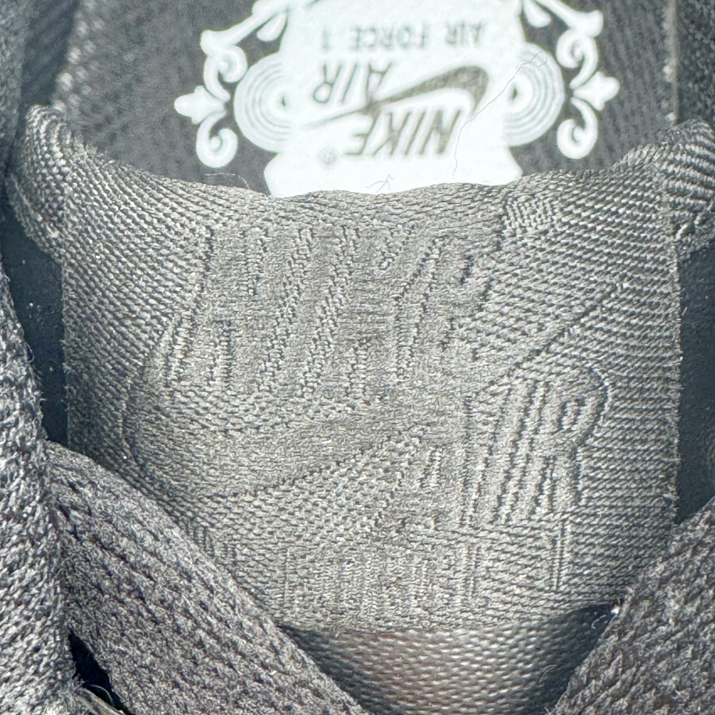 ＃VF专柜版 NK Air Force 1 Low '07 空军一号低帮经典板鞋 全黑 CW2288-0