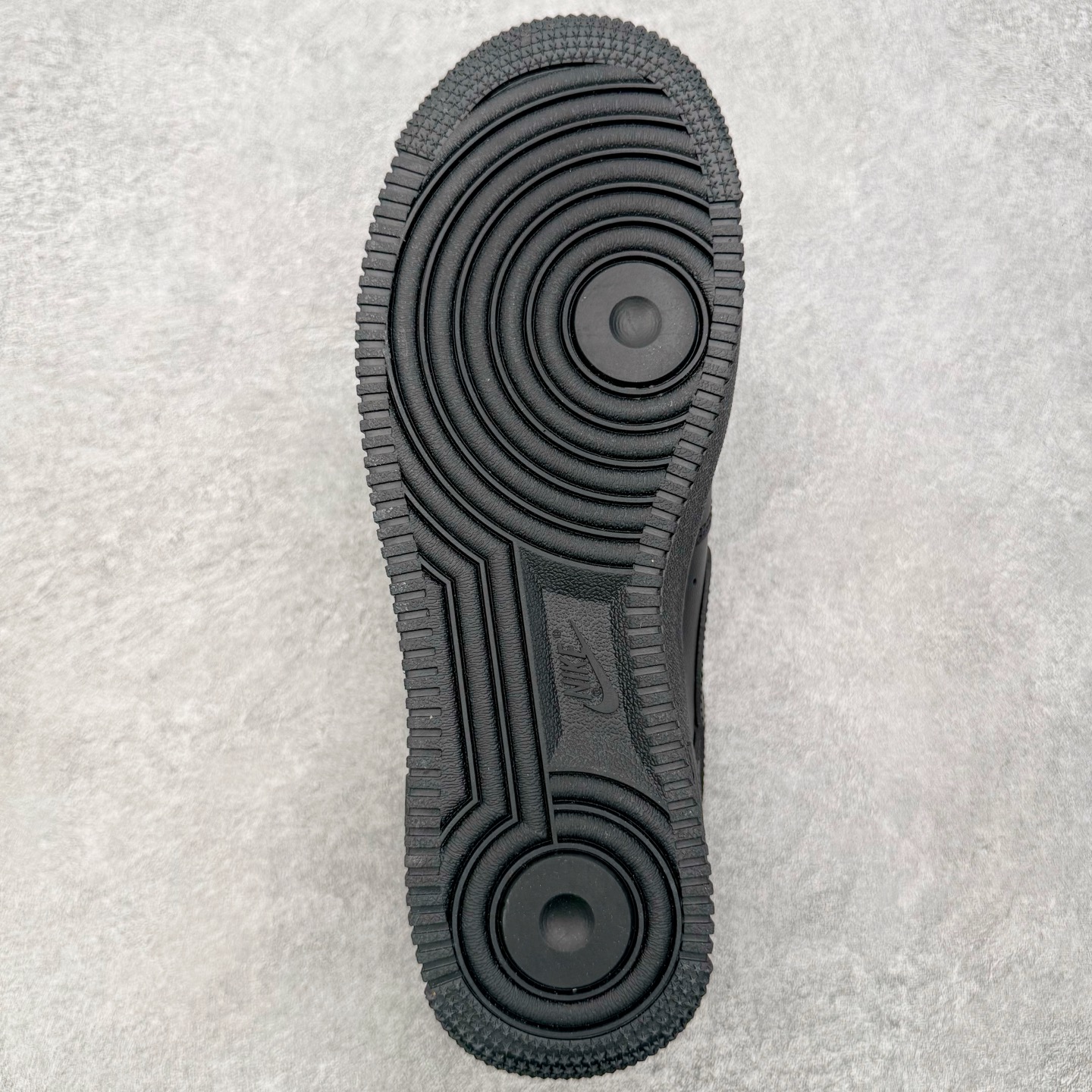 ＃VF专柜版 NK Air Force 1 Low '07 空军一号低帮经典板鞋 全黑 CW2288-0