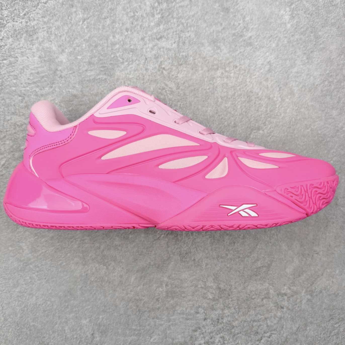Reebok Angel Reese 1 “Mebounds” 锐步安吉尔里斯一代舒适百搭篮球鞋 从健身