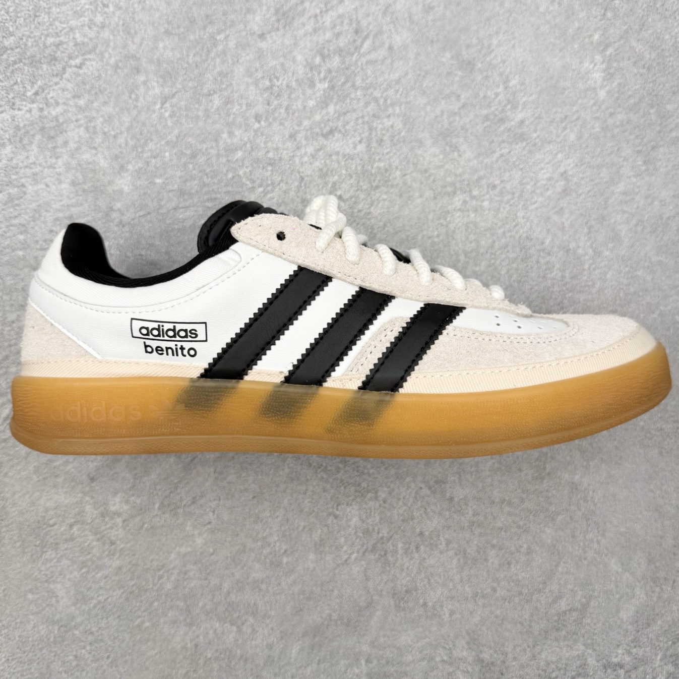 ＃神版 Bad Bunny x AD Gazelle Indoor Trainers 坏痞兔联名羚羊内训