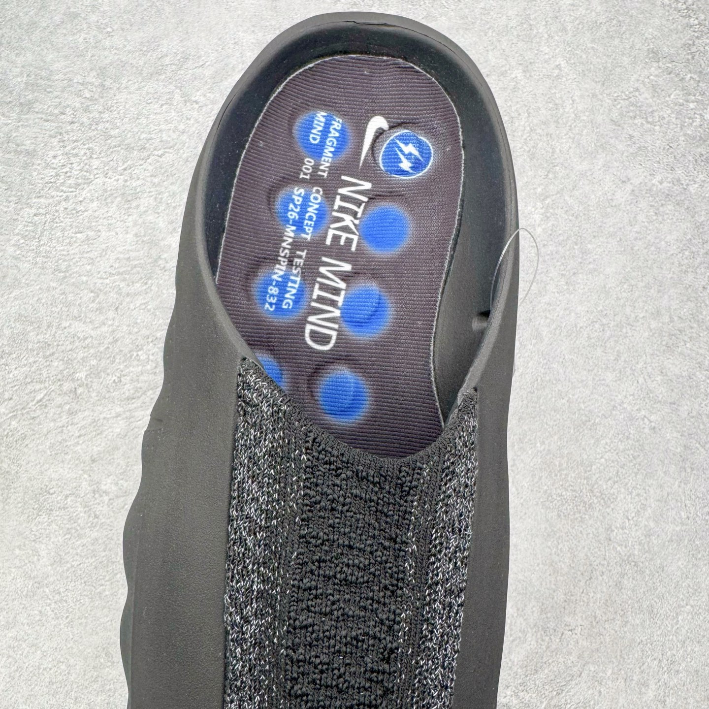 图片[5]-＃C版 Fragment Design x NK Mind 001 藤原浩联名舒适贴合科技风无特殊功能包头按摩拖鞋 IQ8502-001 全码现货随时自取 尺码：36 36.5 37.5 38 38.5 39 40 40.5 41 42 42.5 43 44 44.5 45 46 47.5-选品中心