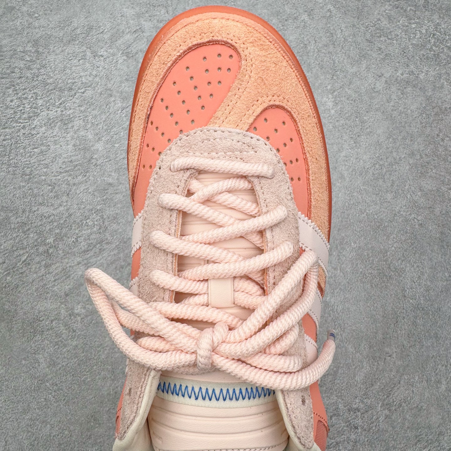 ＃神版 Bad Bunny x AD Gazelle Indoor Trainers 坏痞兔联名羚羊内训