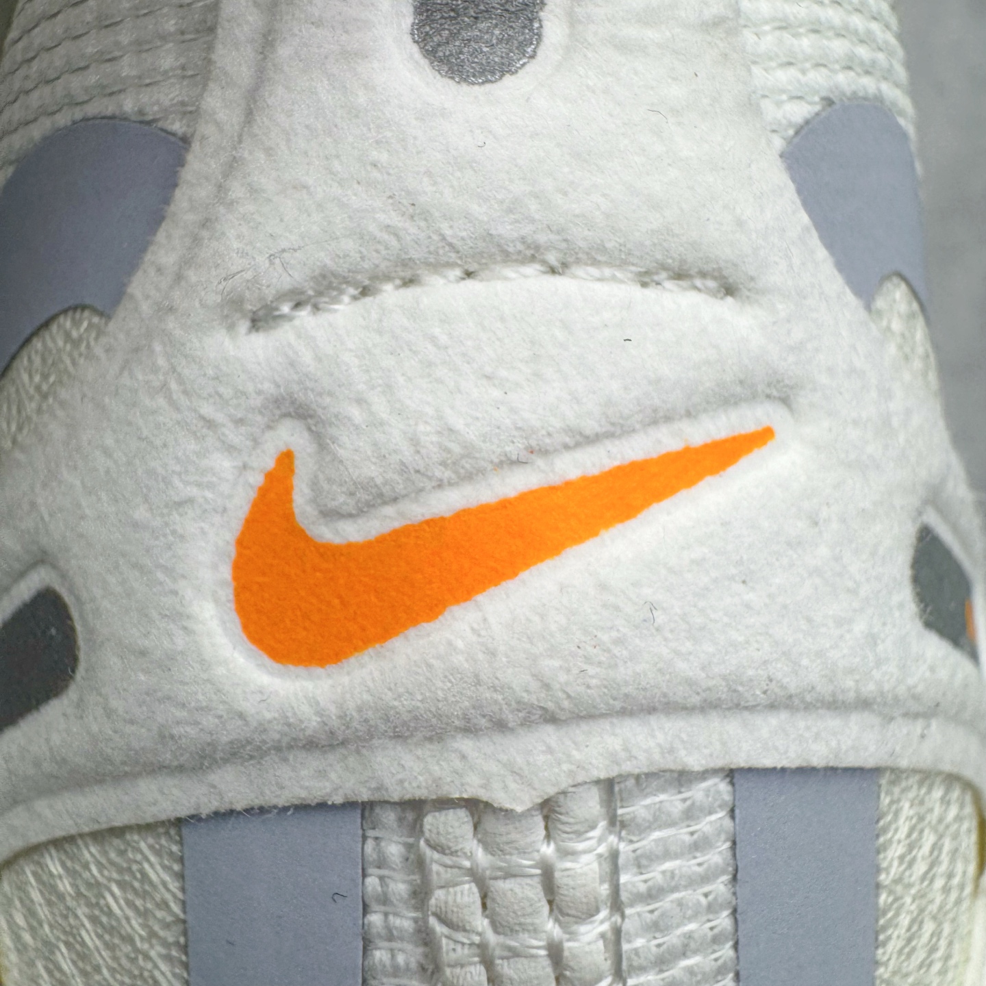 ＃QD纯原 Nike Air Zoom Vomero 18 GORE-TEX Pale Ivory Fo