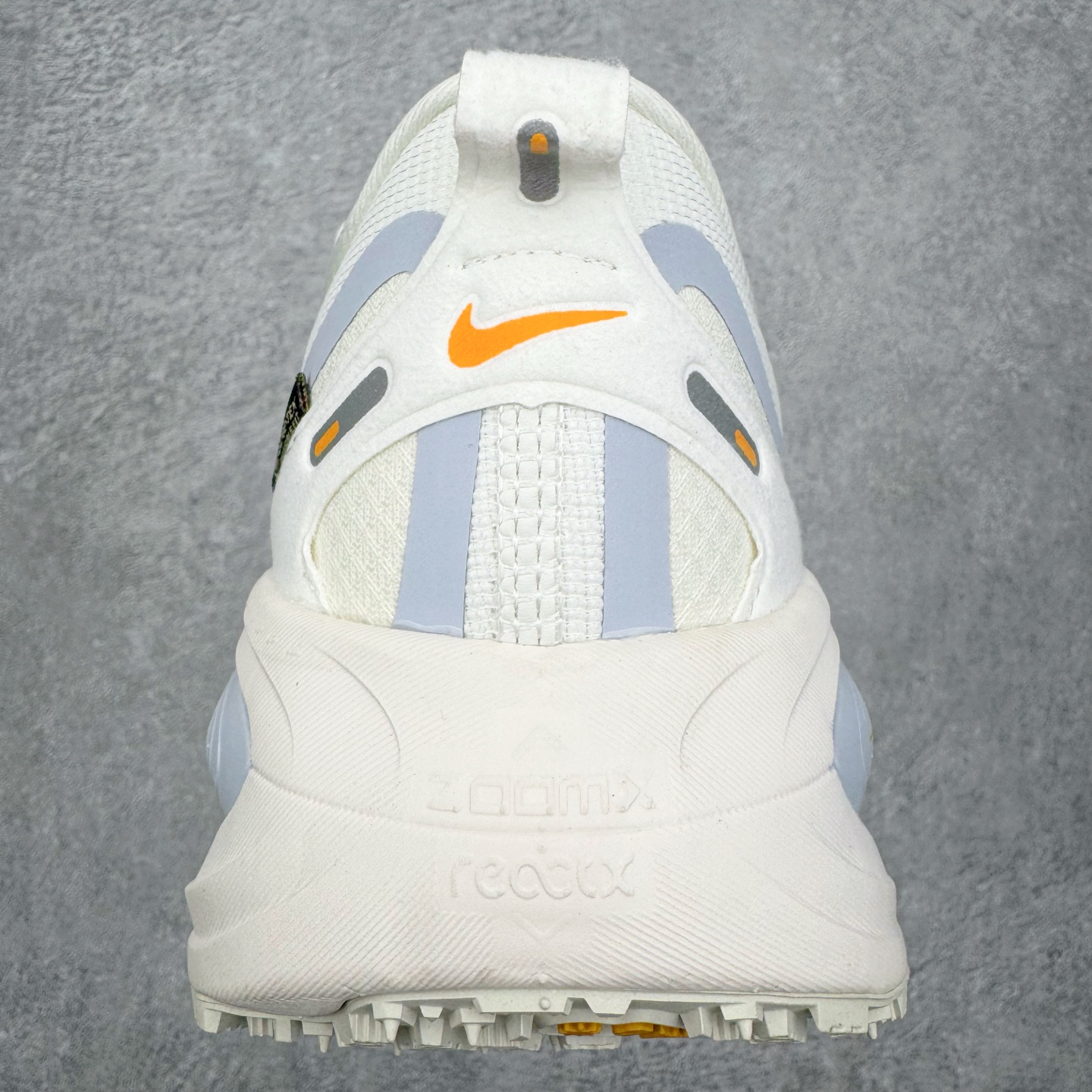 ＃QD纯原 Nike Air Zoom Vomero 18 GORE-TEX Pale Ivory Fo