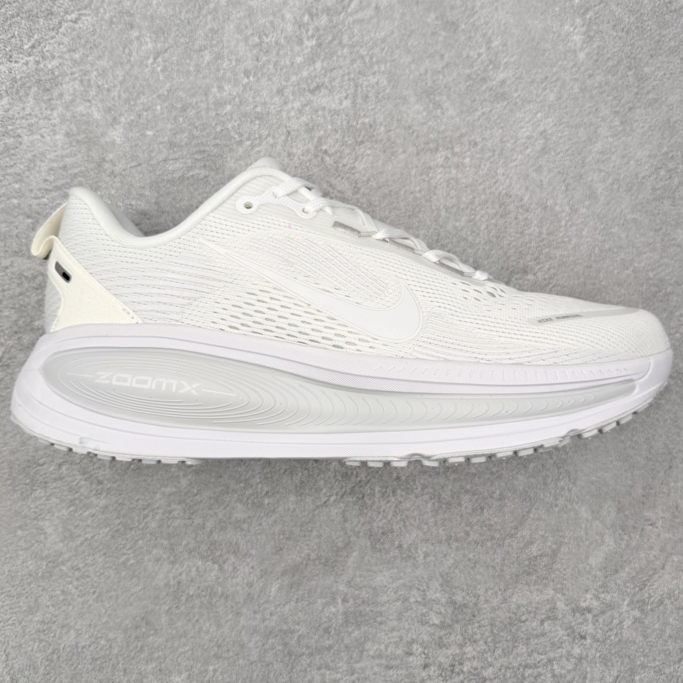 ＃QD纯原 Nike Air Zoom Vomero 18 White Photon Dust Summ