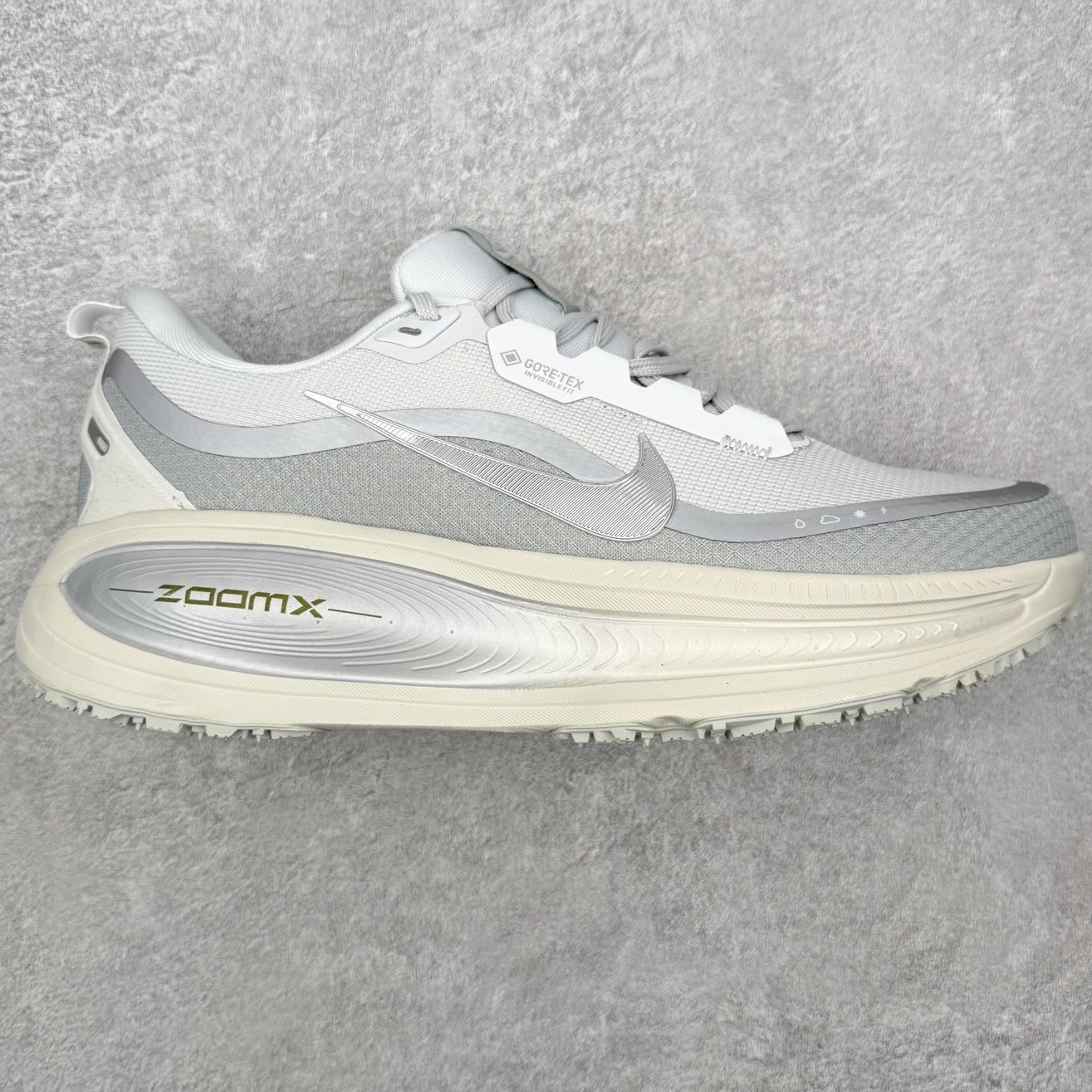 ＃QD纯原 Nike Vomero 18 GTX GORE-TEX Pure Platinum Meta