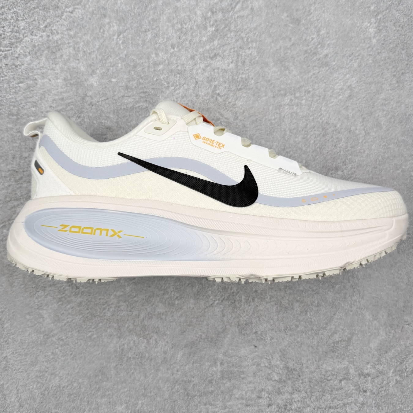 ＃QD纯原 Nike Vomero 18 GORE-TEX HQ7002-100 象牙白 防水缓震跑鞋 
