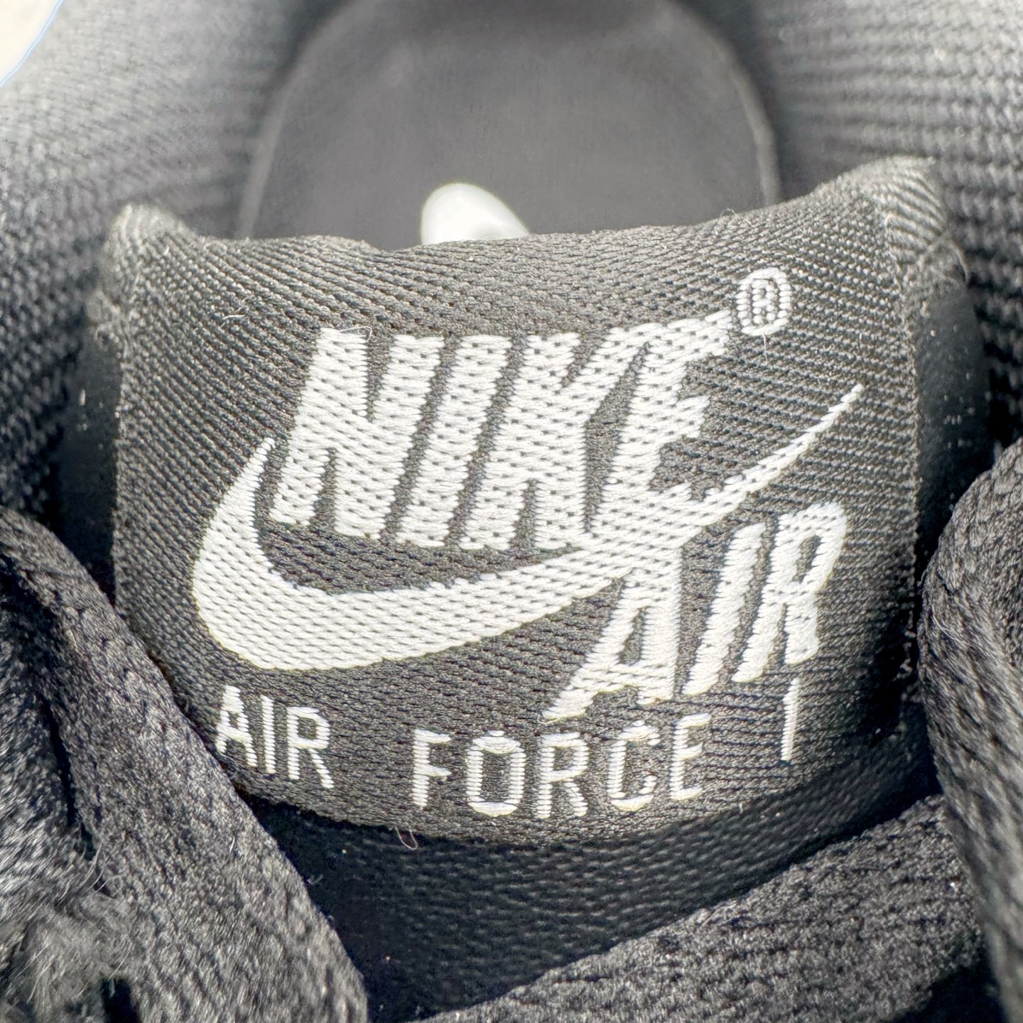 ＃ 专柜版 NK Air Force 1 Low '07 空军一号低帮经典板鞋 黑白 FZ0627-01