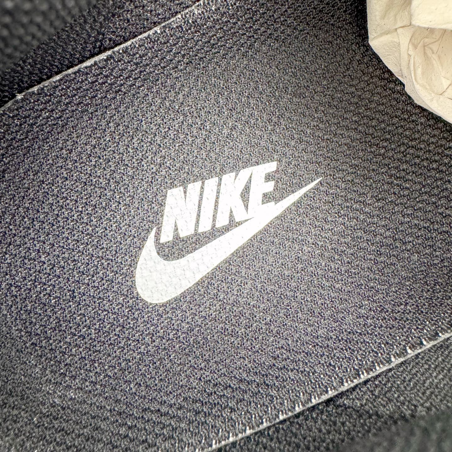 ＃ 专柜版 NK Air Force 1 Low '07 空军一号低帮经典板鞋 黑白 FZ0627-01