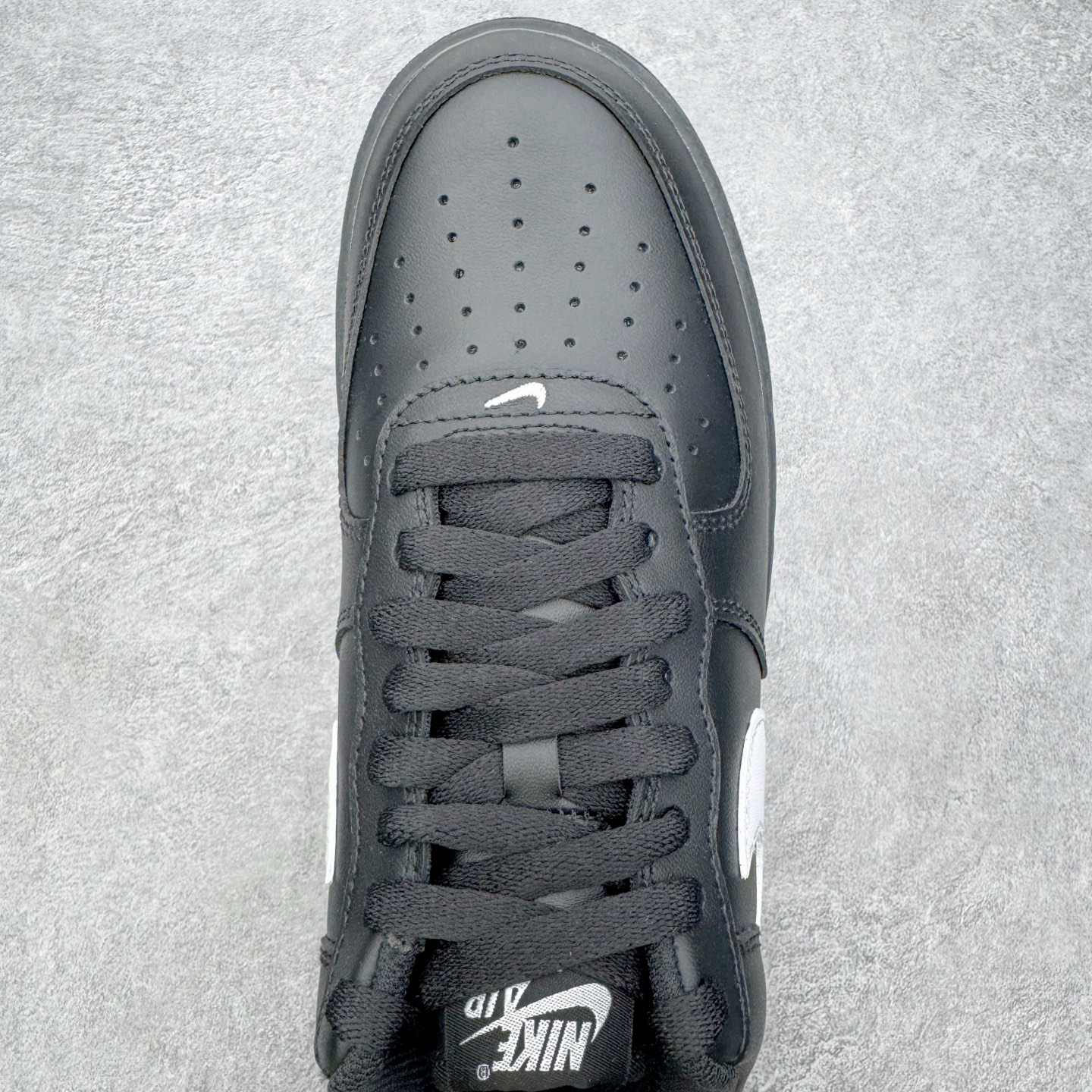 ＃ 专柜版 NK Air Force 1 Low '07 空军一号低帮经典板鞋 黑白 FZ0627-01