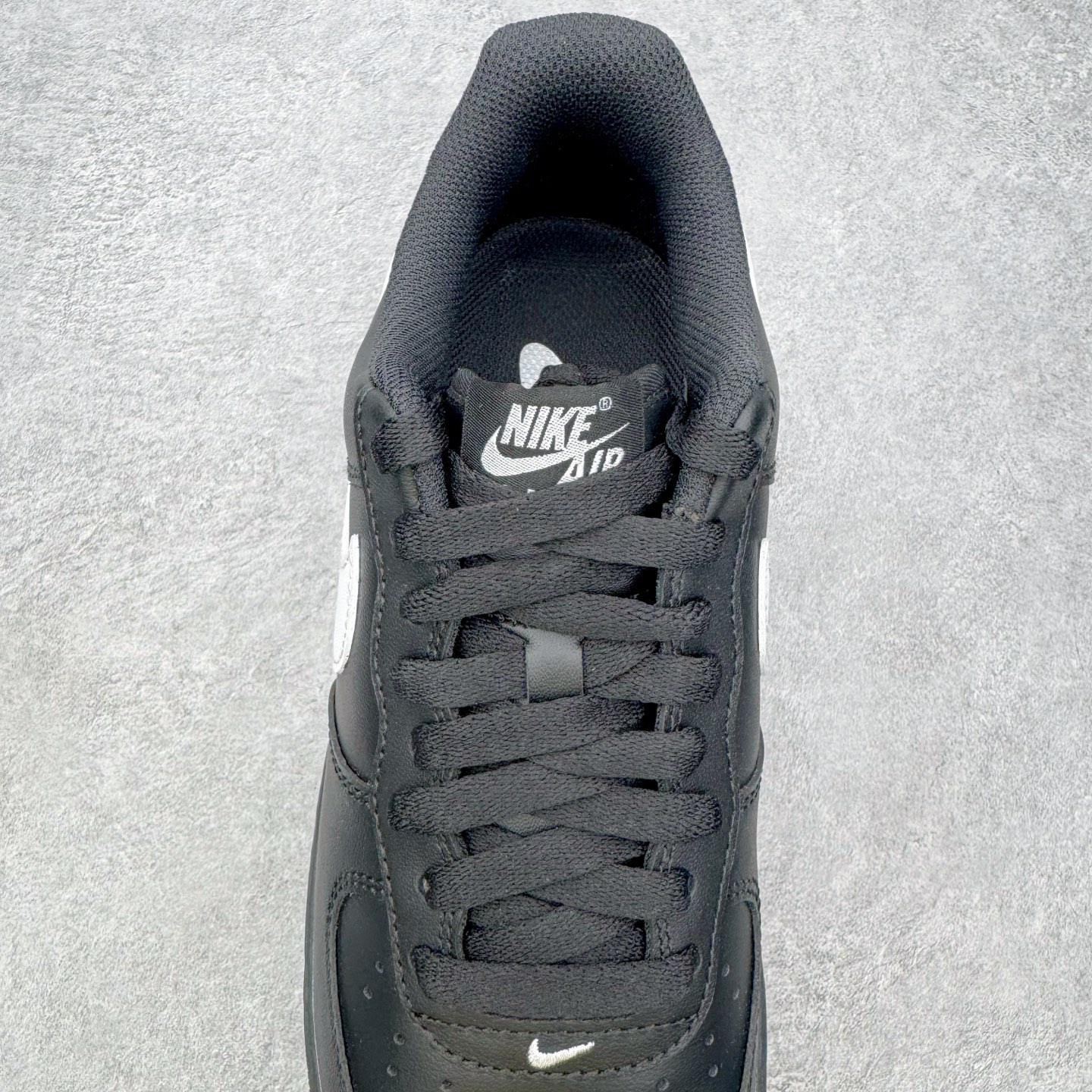 ＃ 专柜版 NK Air Force 1 Low '07 空军一号低帮经典板鞋 黑白 FZ0627-01