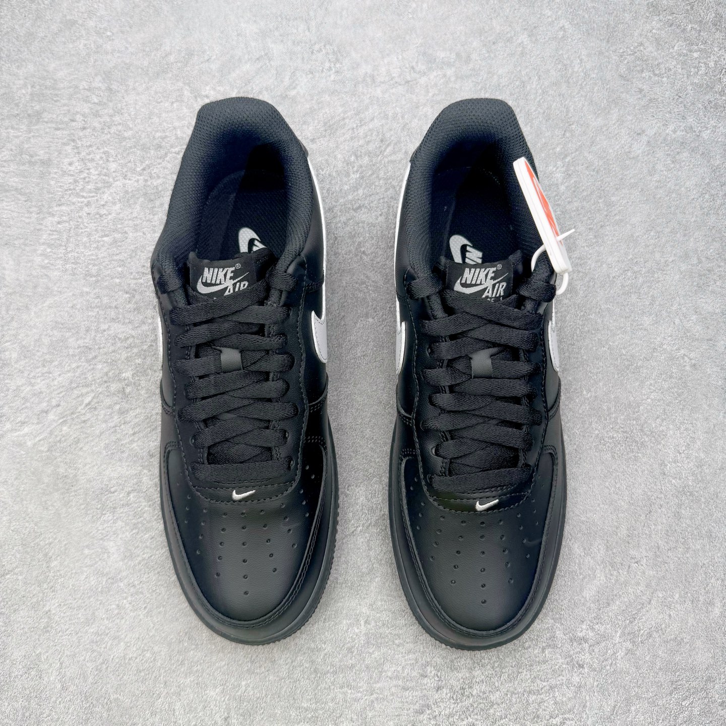 ＃ 专柜版 NK Air Force 1 Low '07 空军一号低帮经典板鞋 黑白 FZ0627-01