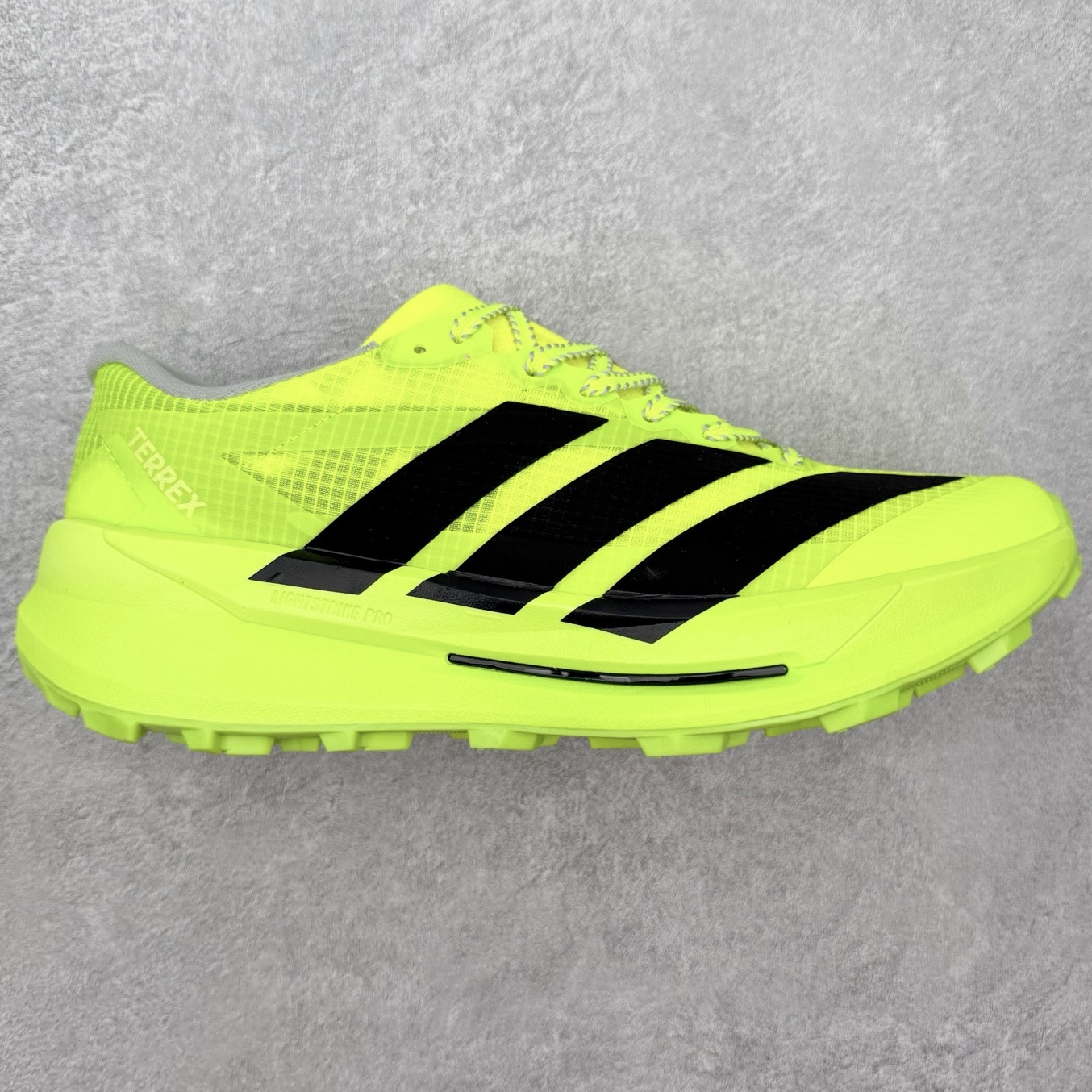 adidas Adizero Adios Pro 4 Lucid Lemon Black Carbon 