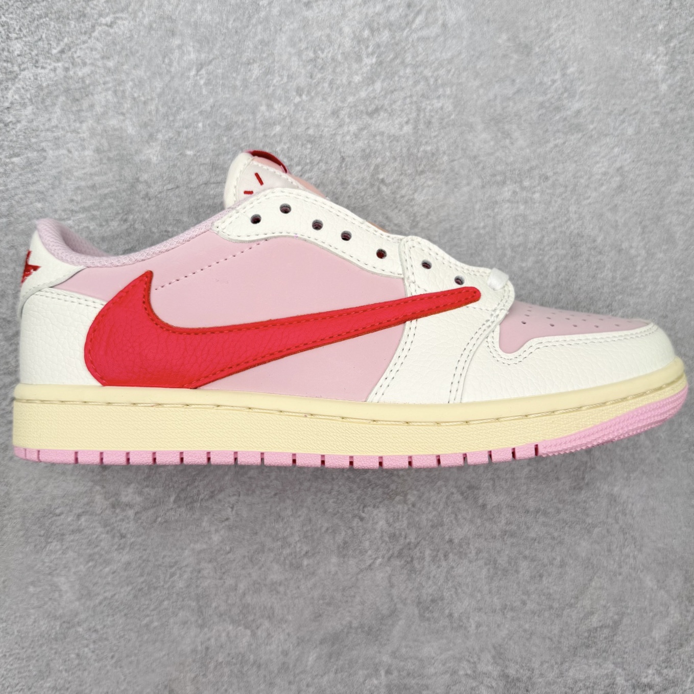 ＃特价福利‼️Travis Scott x Air Jordan 1 Low OG SP Sail Tr