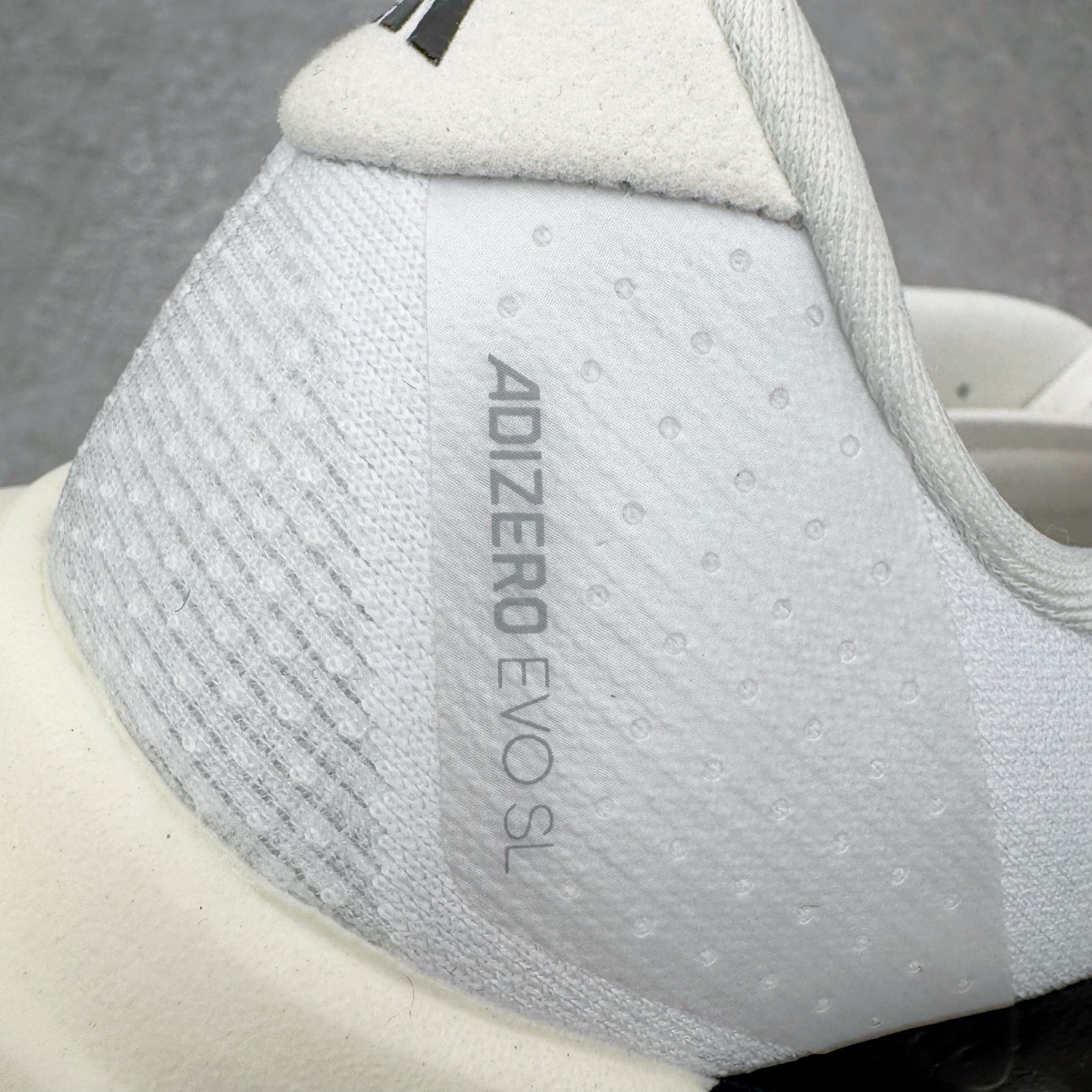 ＃神版 AD Adizero EVO SL M 马拉松竞速专业缓震跑鞋 JH6206 高端外贸零售裸鞋圈