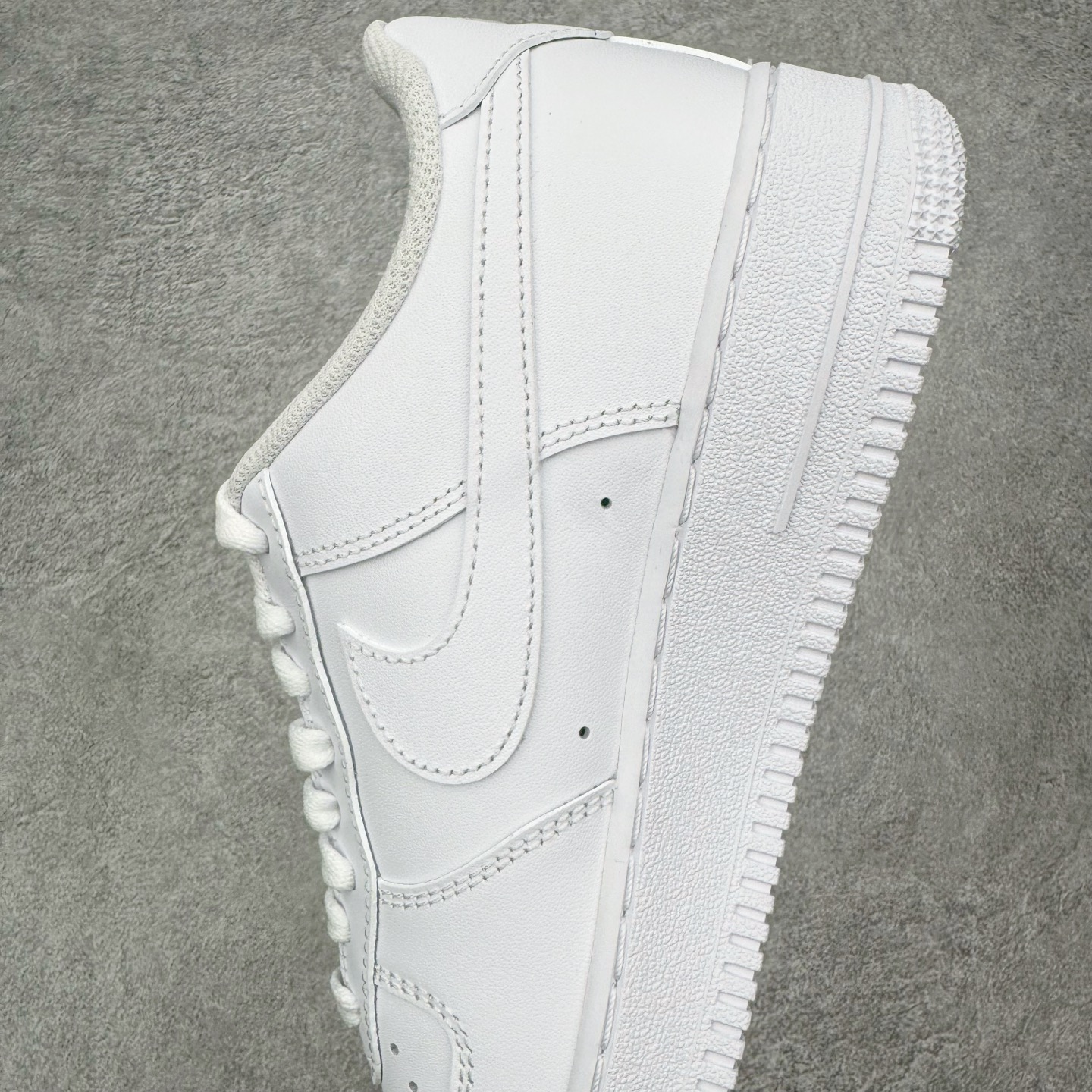 ＃专柜版 NK Air Force 1 Low '07 空军一号低帮经典板鞋 全白 CW2288-111