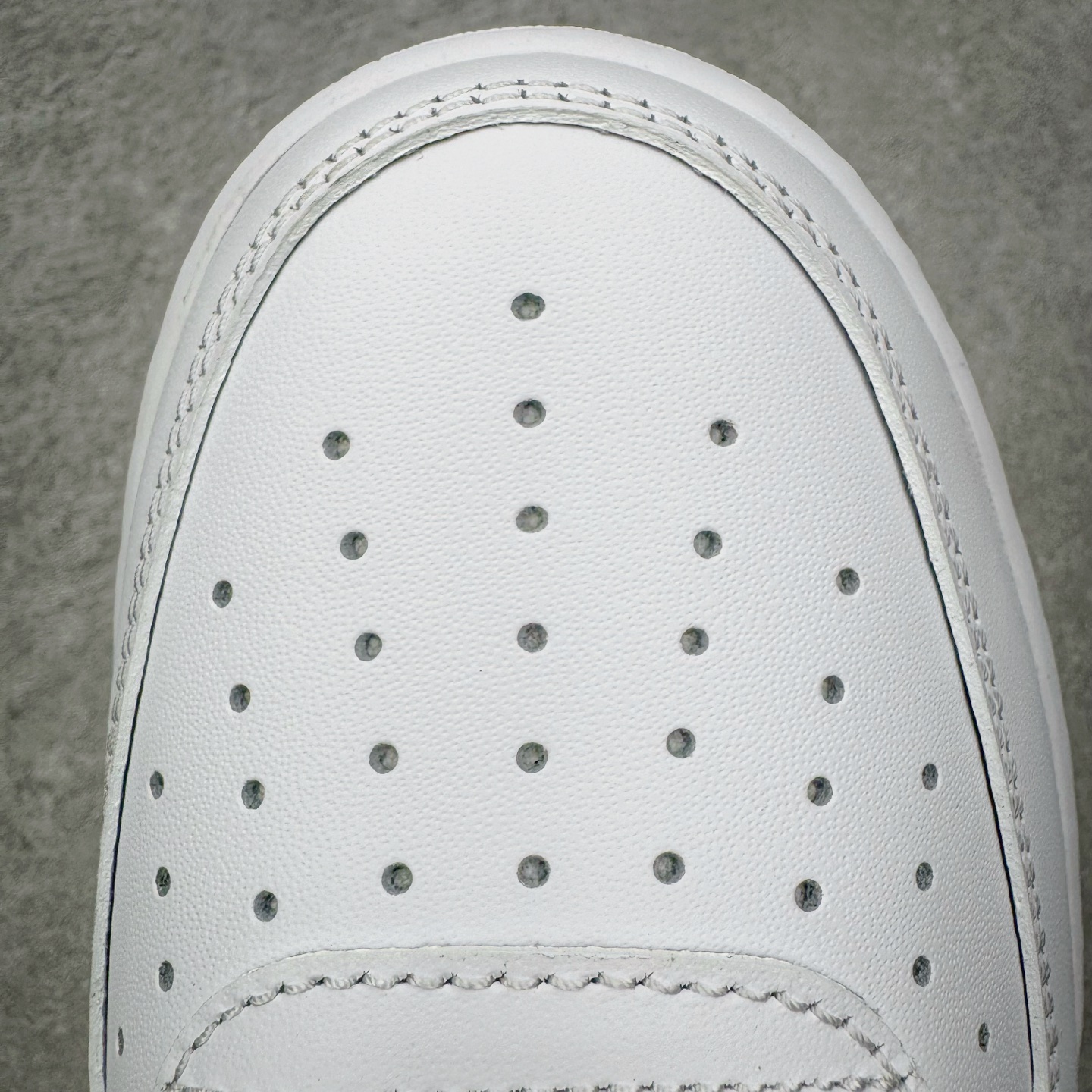 ＃专柜版 NK Air Force 1 Low '07 空军一号低帮经典板鞋 全白 CW2288-111