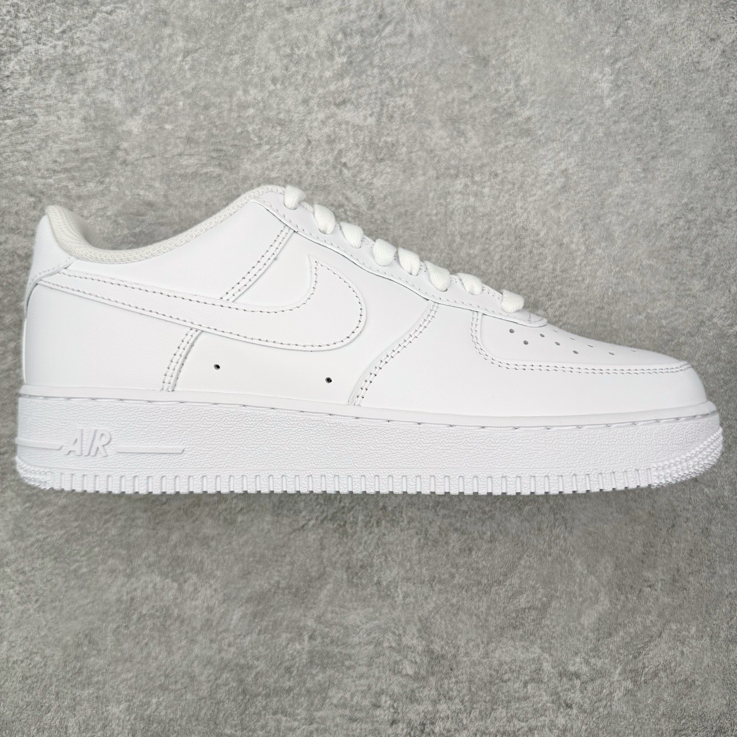 ＃专柜版 NK Air Force 1 Low '07 空军一号低帮经典板鞋 全白 CW2288-111