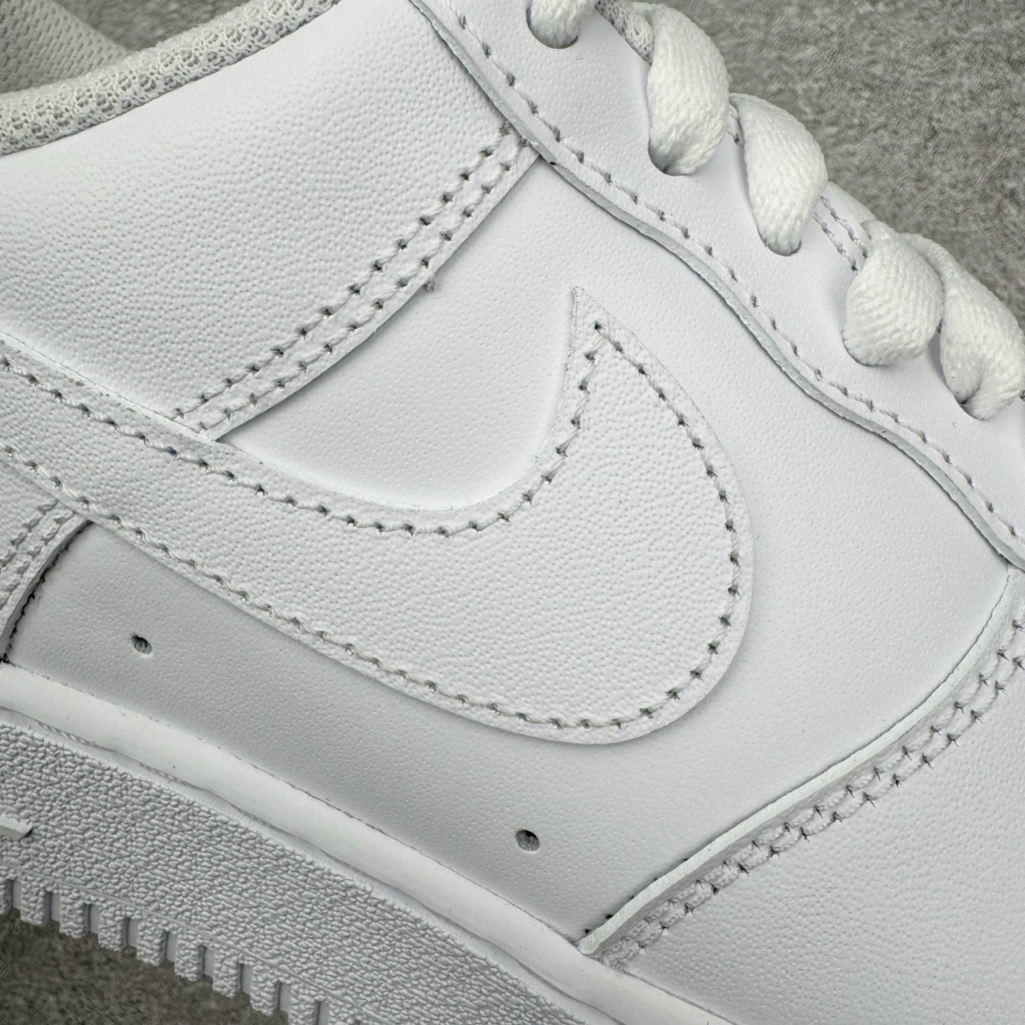 ＃专柜版 NK Air Force 1 Low '07 空军一号低帮经典板鞋 全白 CW2288-111