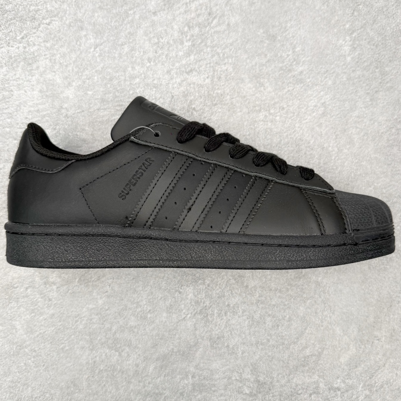 ＃HP虎扑清仓套现‼️AD Originals Superstar 经典复古贝壳头板鞋 圈内知名大厂出品