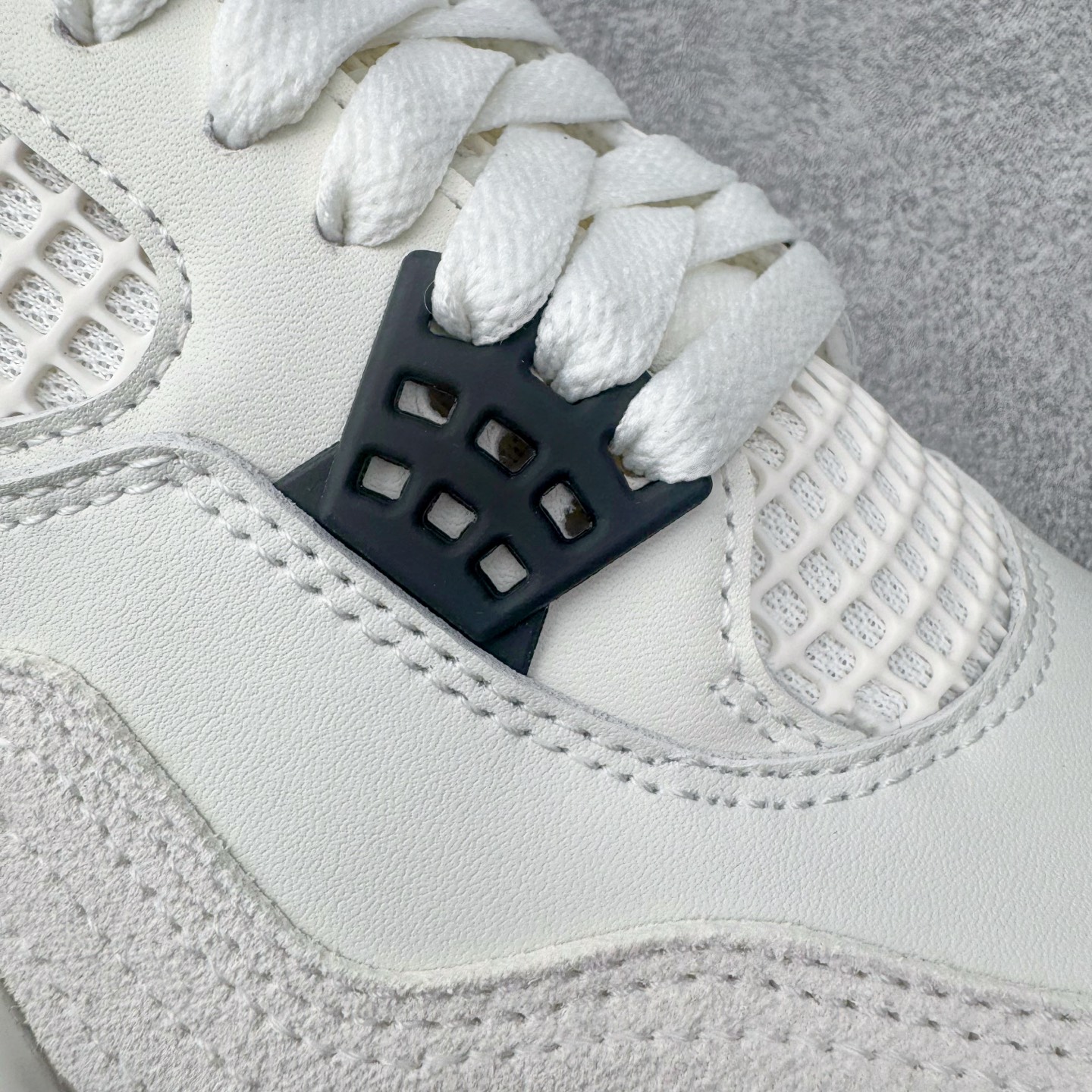 ＃KZ神版 Air Jordan AJ4 “Flight Club”Sail/Black-Univers