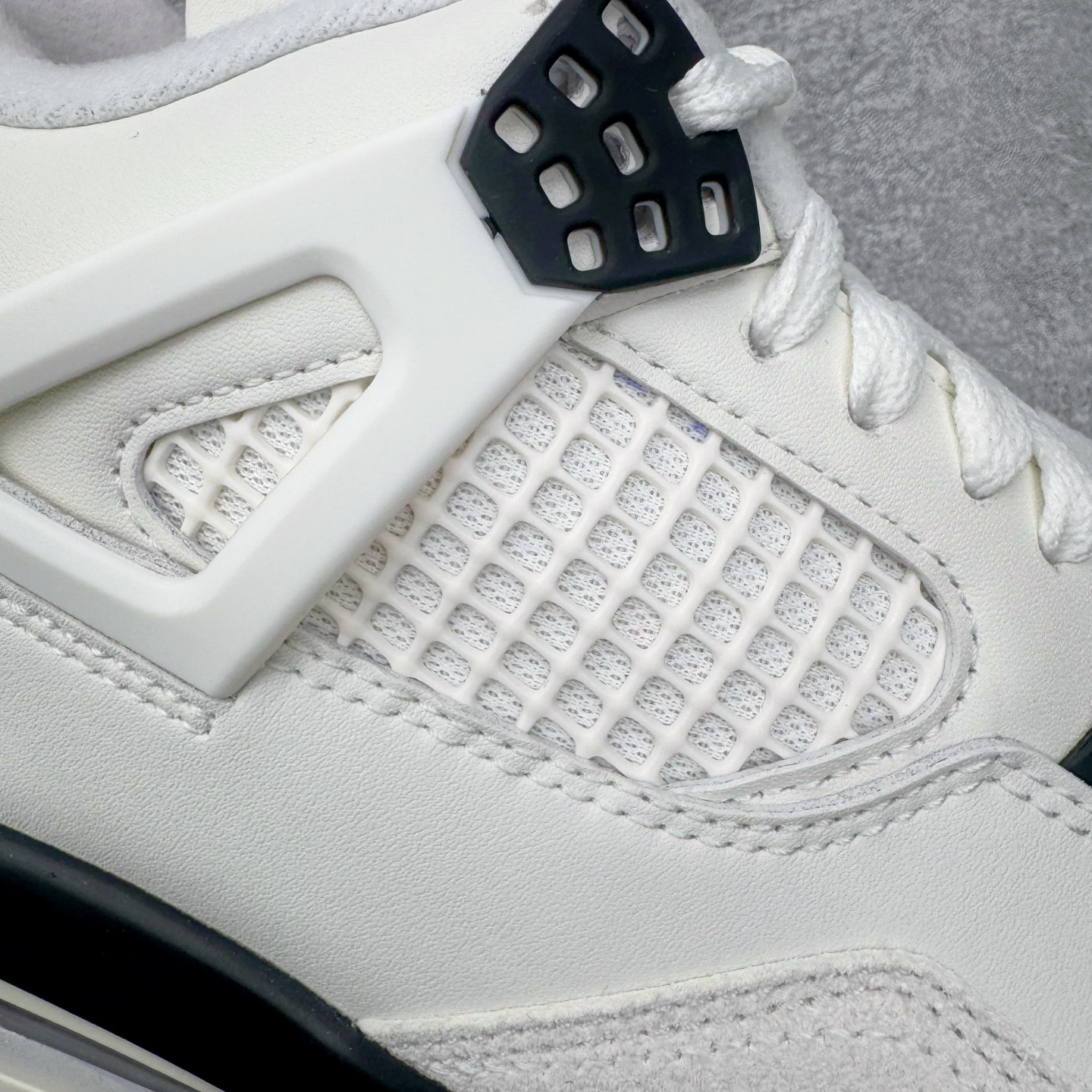 ＃KZ神版 Air Jordan AJ4 “Flight Club”Sail/Black-Univers