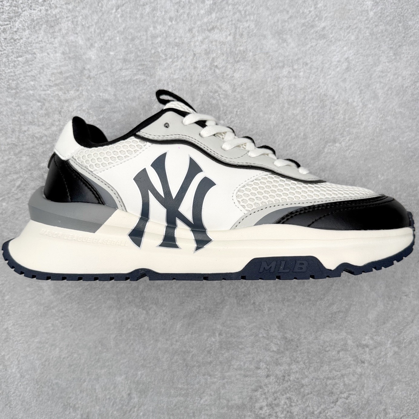 ＃M纯原 MLB Chunky Runner 皮革透气大网眼 5cm厚底复古防滑耐磨增高低帮老爹鞋 男女