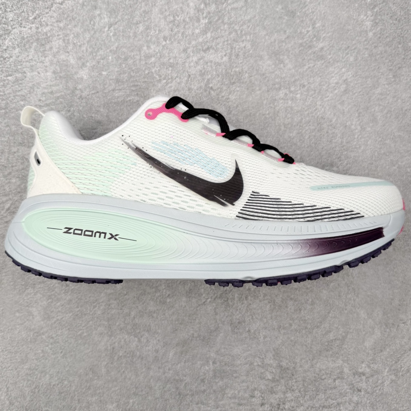 Nike Air Zoom Vomero 18 White Glacier Blue 顶级缓震跑鞋 冰川