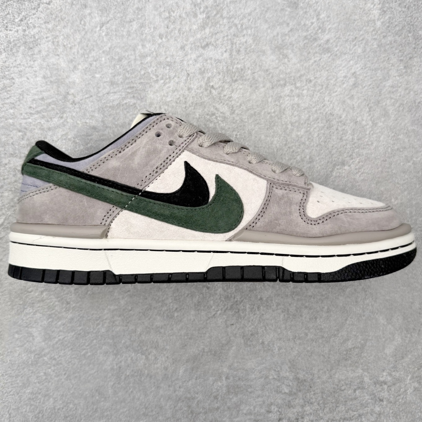 ＃纯原福利‼️NK Dunk Low /AJ1 Low 得物定制配色 大厂出品 极力推荐 原装头层材料 