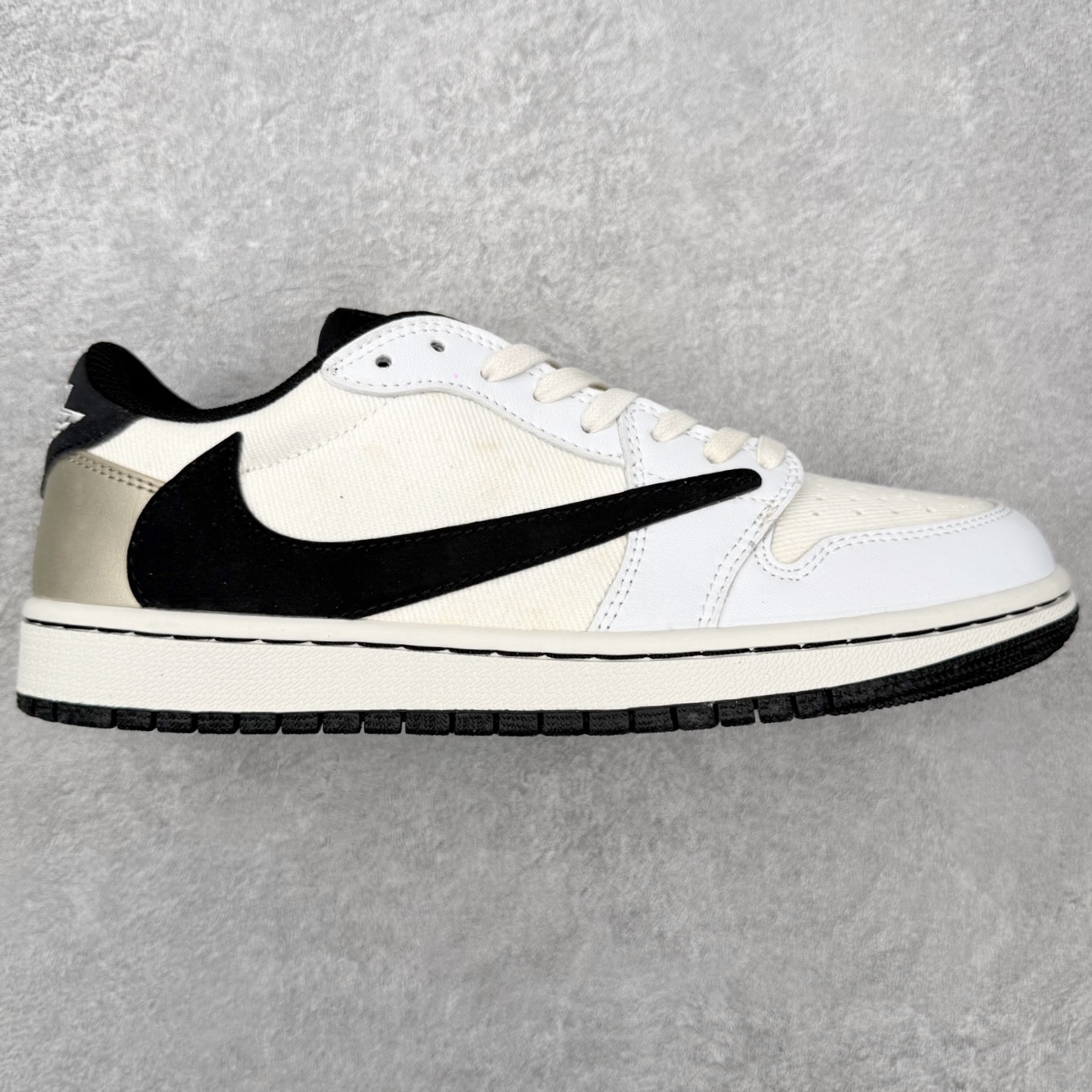 ＃纯原福利‼️NK Dunk Low /AJ1 Low 得物定制配色 大厂出品 极力推荐 原装头层材料 