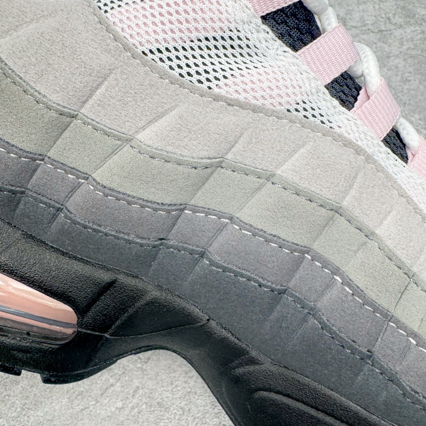 ＃KZ神版 NK Air Max 95 OG 舒适百搭耐磨低帮气垫休闲跑步鞋 灰粉 HJ5996-001