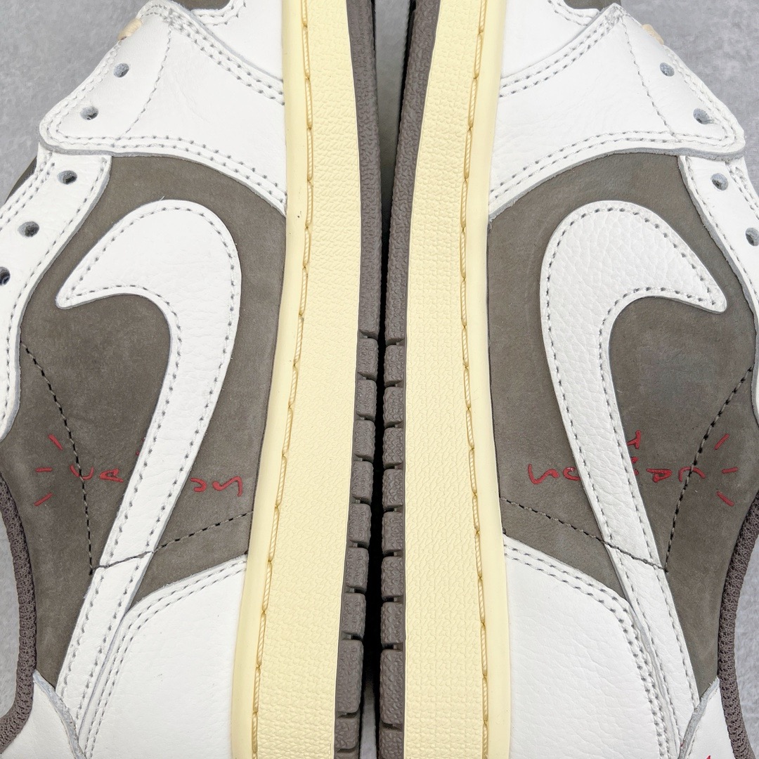 ＃ Travis Scott x Air Jordan AJ1 Low OG SP TS联名白棕倒钩低帮