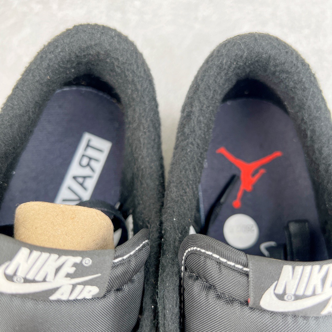 图片[14]-＃LJ渠道版 Travis Scott x Air Jordan AJ1 Low OG TS联名黑武士倒钩4.0低帮 DM7866-001 原盒原配 原厂拉帮工艺 针距密度一致 全新升级网板中底 原楦原纸板开发 后跟弧度收口自然不对折 极致一眼正品既视感 原厂皮料 进口玻璃冲刀皮料裁剪零毛边 承诺百分百一致原鞋 全鞋电脑针车工艺 鞋面清洁度最高QC检验标准 控制溢胶 原厂电绣工艺 鞋标鞋盒、防尘纸 均采购来自原厂 尺码：36 36.5 37.5 38 38.5 39 40 40.5 41 42 42.5 43 44 44.5 45 46 47.5-选品中心