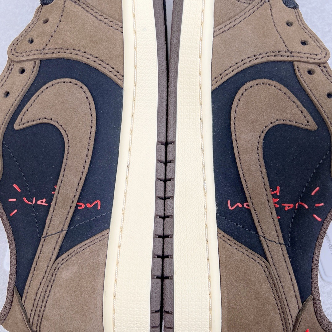 ＃ Travis Scott x Air Jordan AJ1 Low OG SP TS联名倒钩1.0低