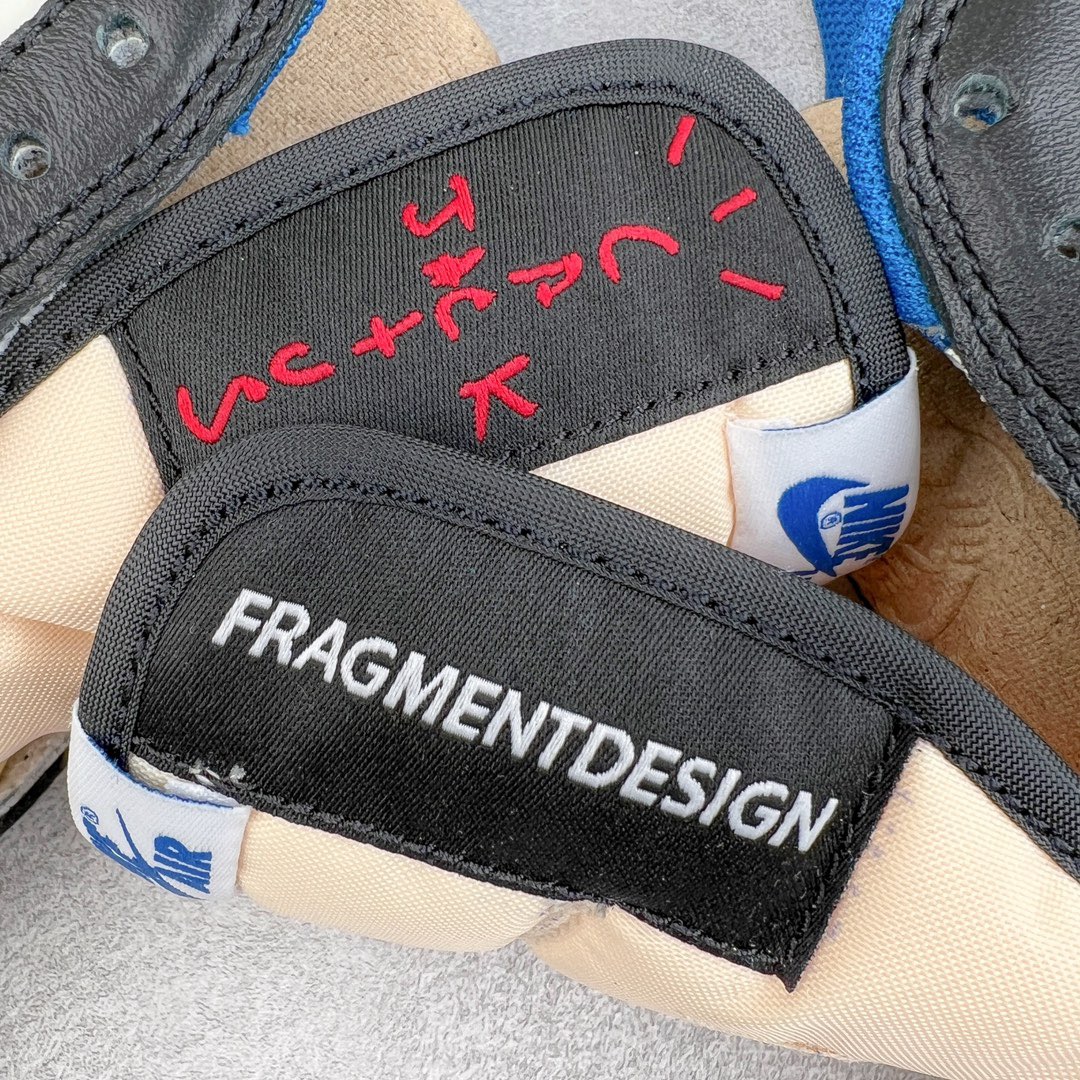 ＃ Travis Scott x Fragment x Air Jordan AJ1 Low OG SP