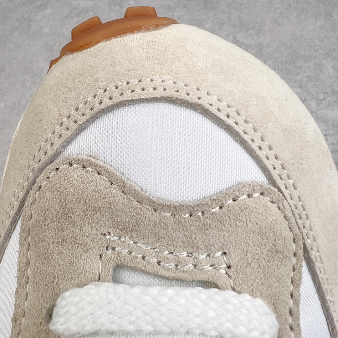 ＃ Sacai x NK VaporWaffle 联名款华夫3.0潮流休闲增高运动鞋 白灰配色DD187