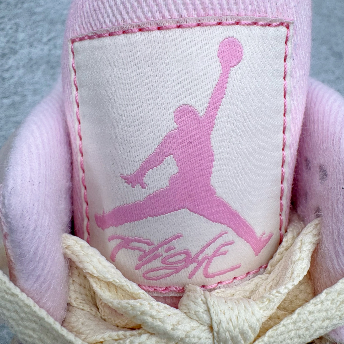 Air Jordan AJ4 Retro 粉色牛仔布 IB6716-600 原厂头层皮料 全新升级改良 