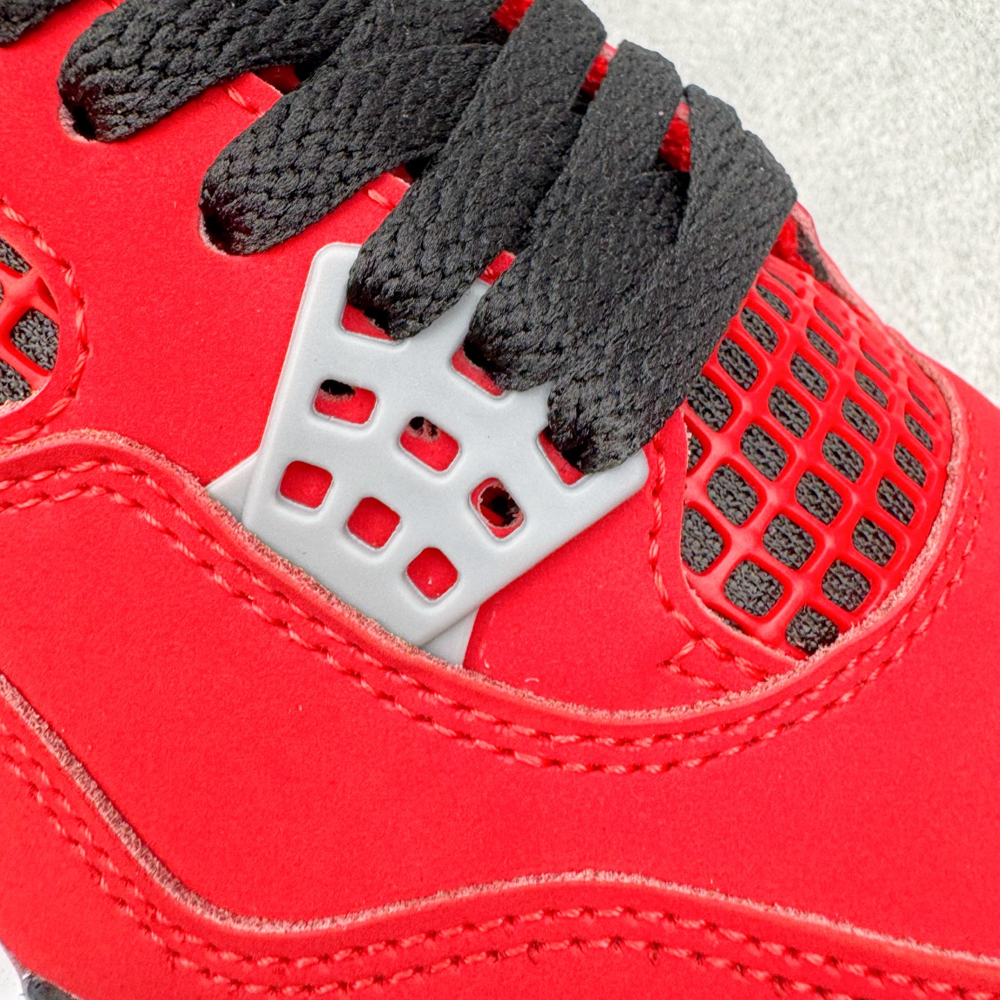 纯原 Air Jordan AJ4 Retro 愤怒的公牛 红色 FQ8138-600 原厂头层皮料 全