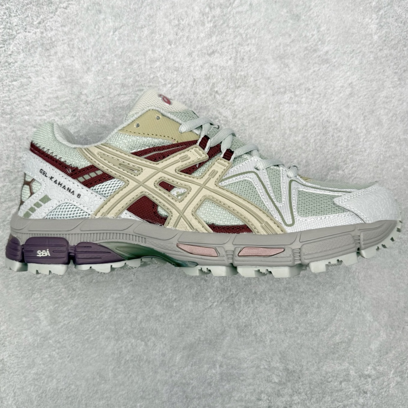 ＃XN ASICS GEL-KAHANA K8 亚瑟士越野跑步鞋抓地稳定运动鞋缓震耐磨跑鞋 欧美外贸特供批次 全网最全系列配色 GEL-KAHANA系列为实用级越野跑鞋 融合机能和户外潮流强势回归 核心科技GEL内置于后跟 配合SPEVA弹性中底 减轻落地时地面对脚部的冲击力 中底内侧DYNAMIC DUOMAX 双密度防倾斜装置和中足补强结构 以及后跟几何形状构造 多方面支撑保护 AHAR耐磨橡胶大底 配合沟槽纹路设计 增强抓地力 后足GEL缓冲系统 减轻冲击时的冲击 实现平稳过渡 Trusstic系统 减少鞋底的重量 同时保留了鞋子结构的完整性 尺码：36 37 37.5 38 39 39.5 40 40.5 41.5 42 42.5 43.5 44 44.5 45-选品中心