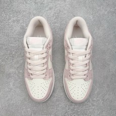#YC纯原 NK Dunk Low 白粉 IO4244-100 实力大厂出品 新配色陆续开发 利润个位数 #YC纯原 NK Dunk Low 白粉 IO4244-100 实力大厂出品 新配色陆续开发 利润个位数