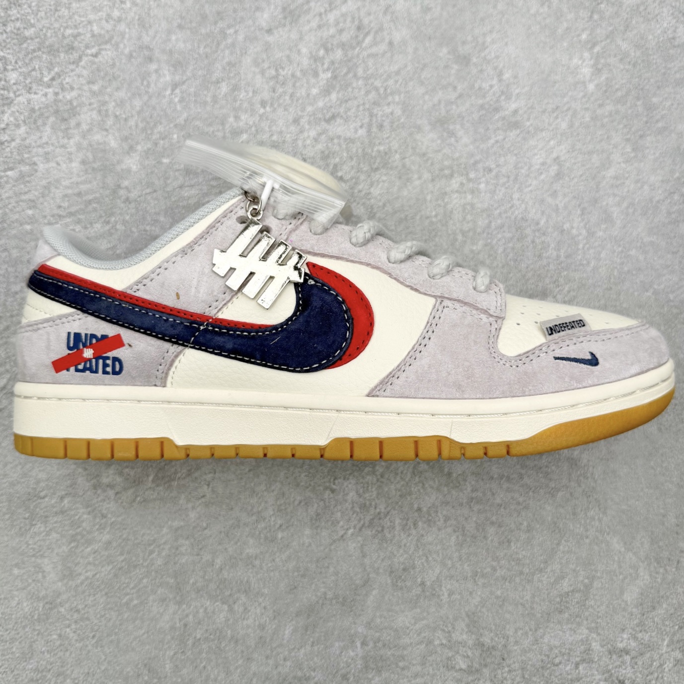 ＃特价福利‼️NK Dunk Low /AJ1 Low 得物定制配色 大厂出品 极力推荐 原装头层材料 