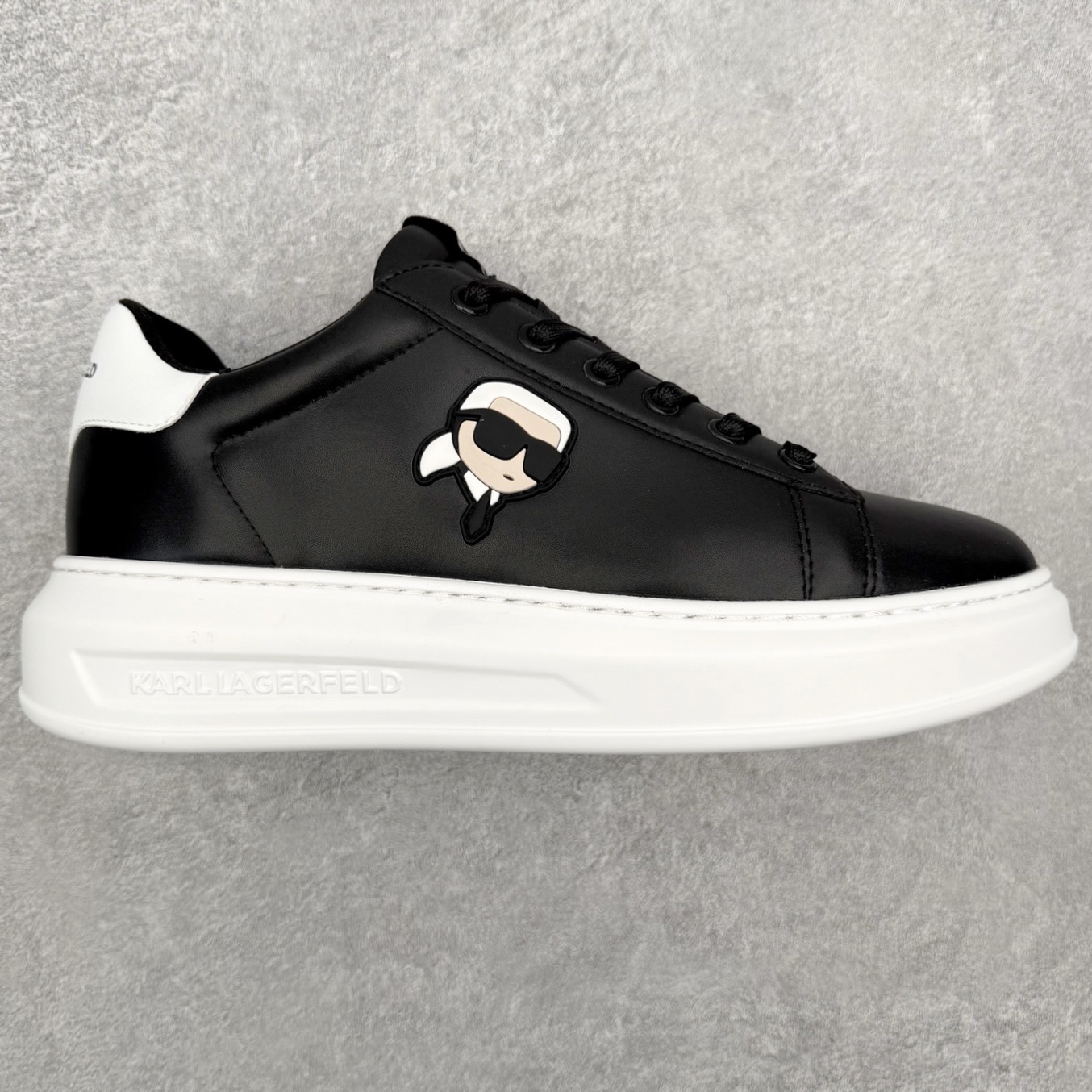 KARL LAGERFELD K/Ikonik 皮革厚底系带低帮 生活休闲鞋 选用优质材料，精细制作。经