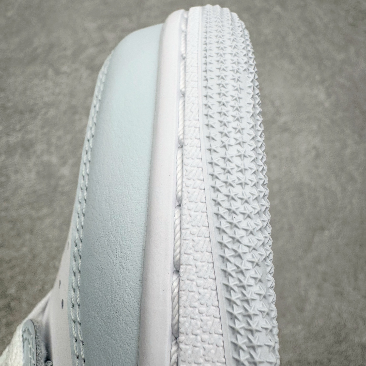 Air Jordan AJ1 Low 低帮 浅蓝白 -400 终端优势供应 市面中低帮最具代表性版本没有