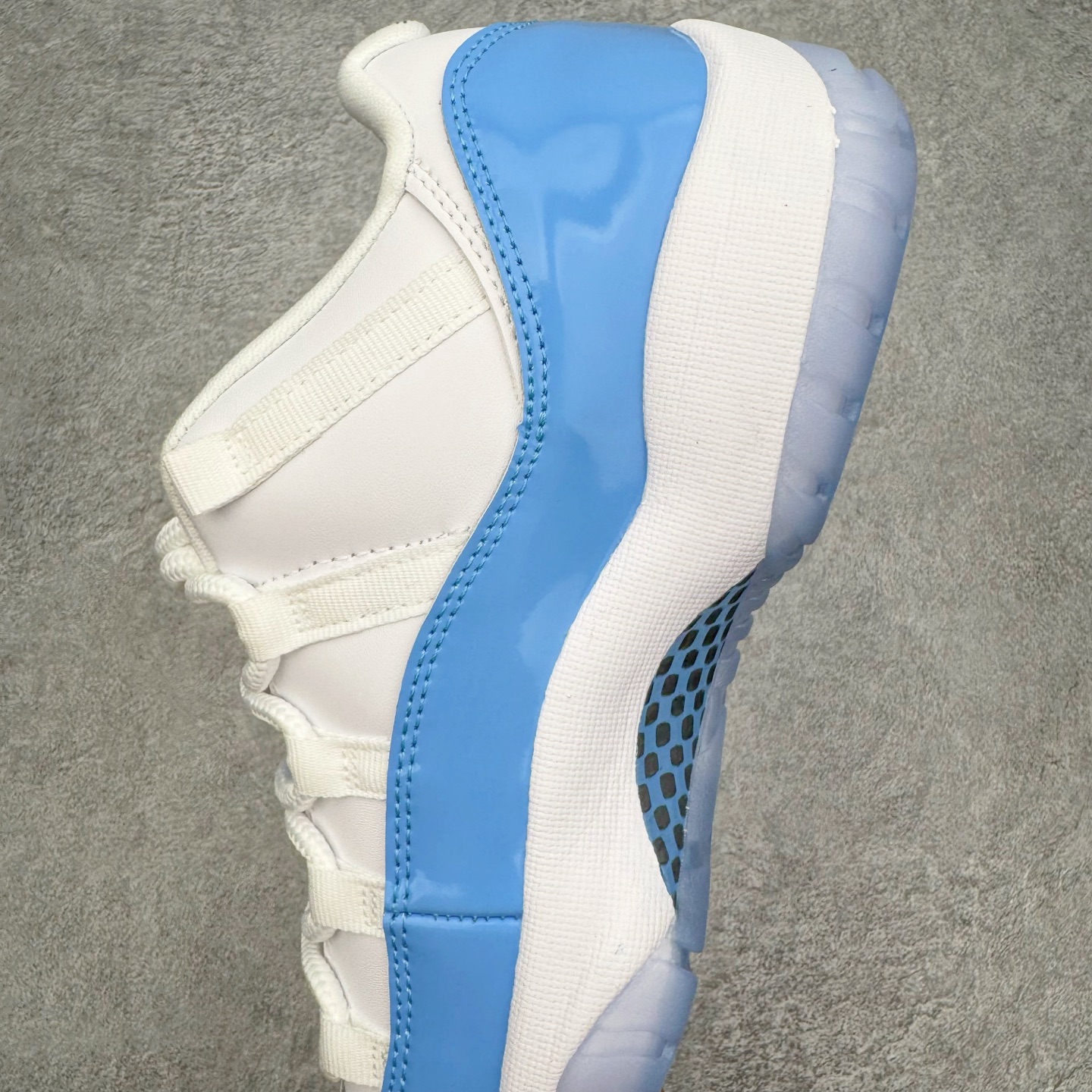 Air Jordan AJ11 Low 低帮 北卡蓝2025 FV5104-100 市场中端王者 耗时半