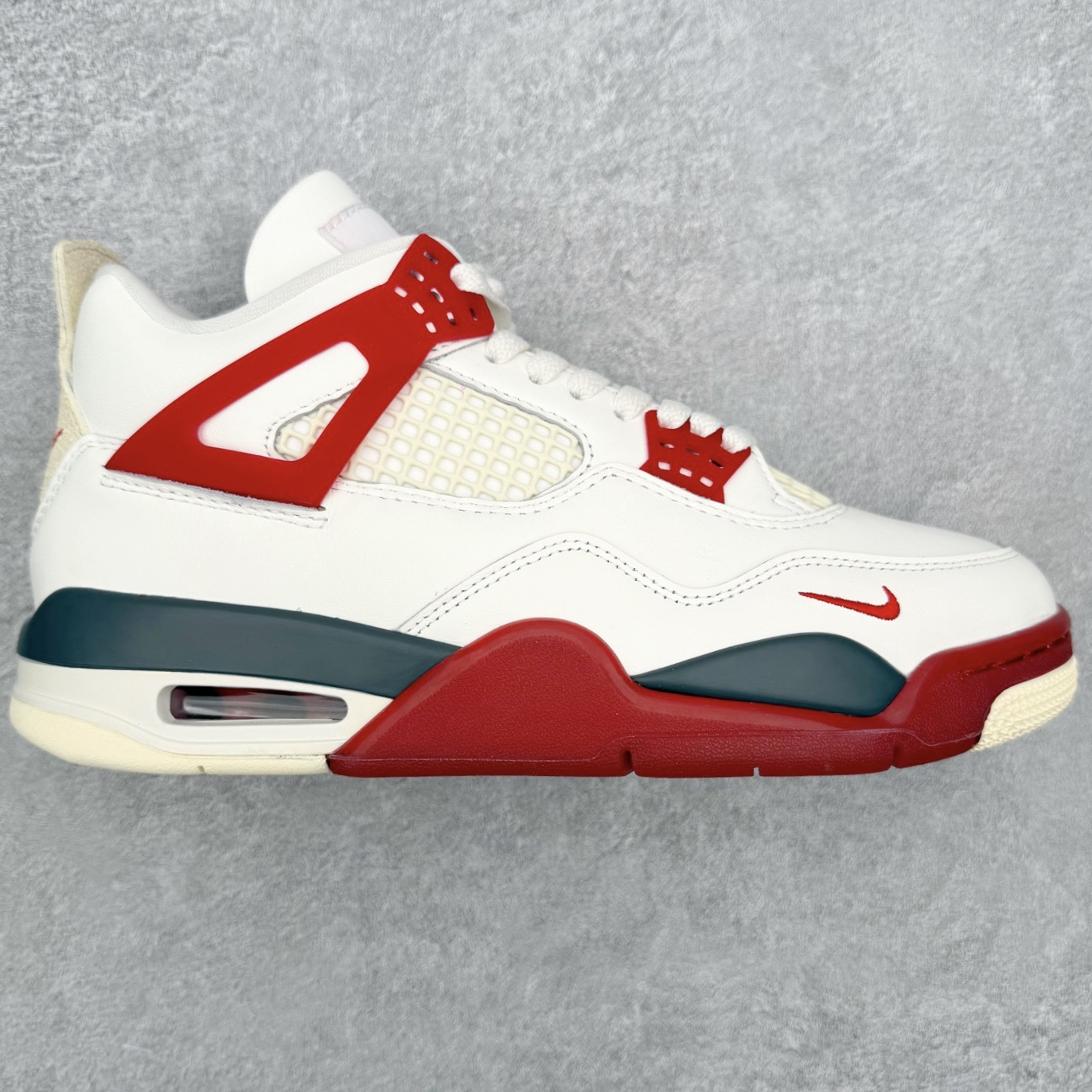 Nigel Sylvester x Jordan Air Jordan AJ4 联名白砖红 IQ8055
