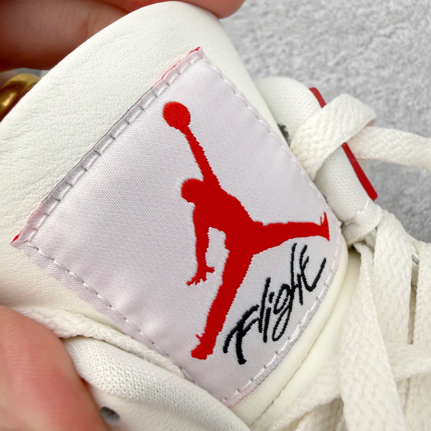 Nigel Sylvester x Jordan Air Jordan AJ4 联名白砖红 IQ8055